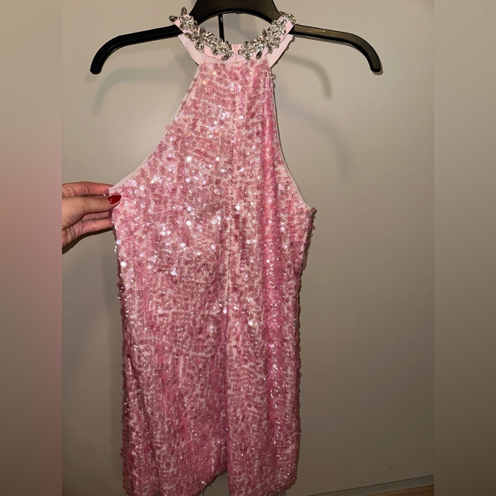Wardrobes by Chen Luxury Halter Pink Sequin Short cocktail Dress Limmi Sz M - Picture 7 of 9